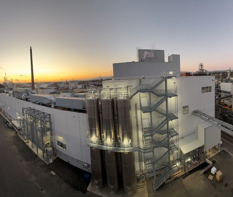 Inauguration of the new HOSTAPHAN polyester film line in Wiesbaden