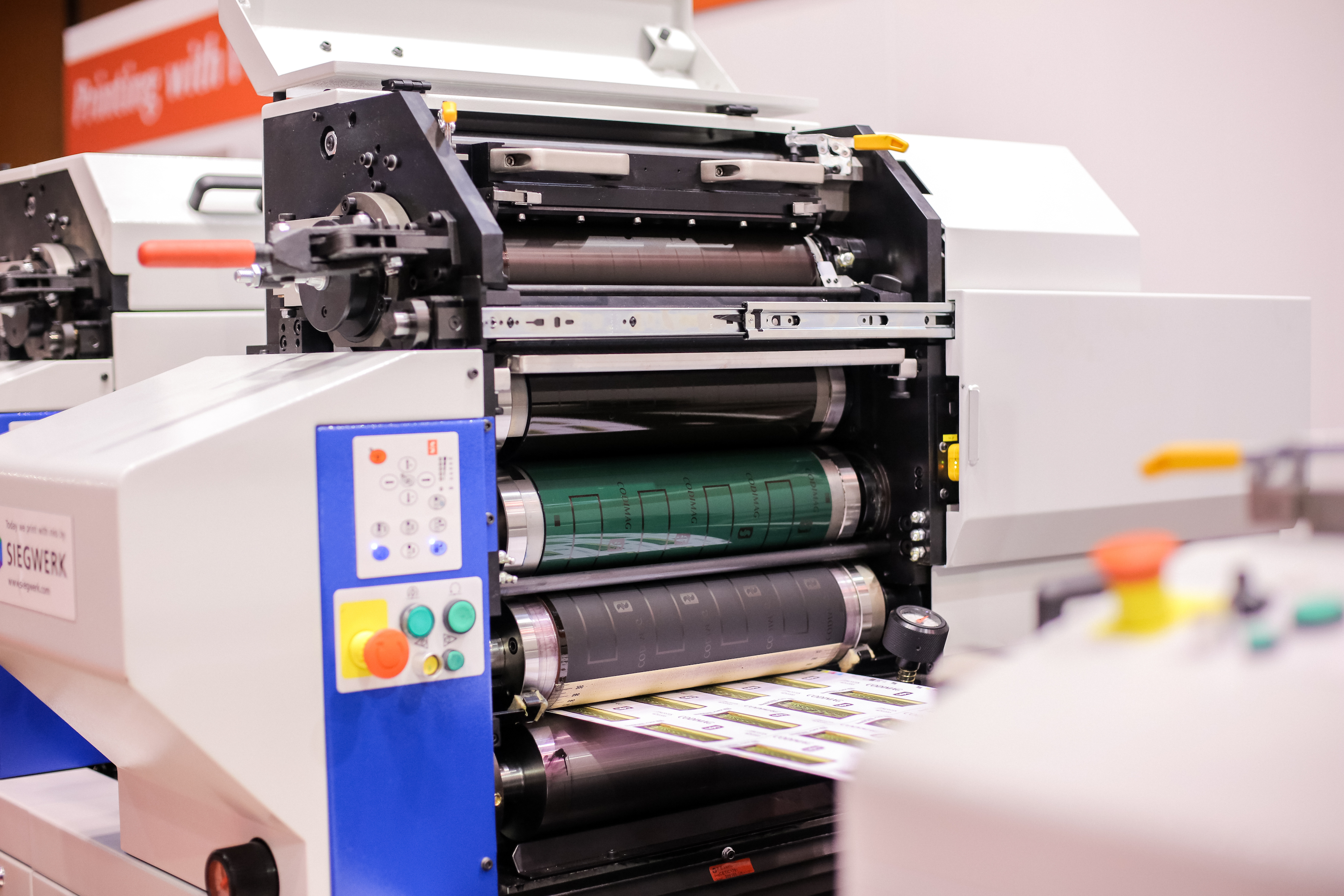 Codimag and IST launch IST UV MBS LEDcure system at UV Days 2017