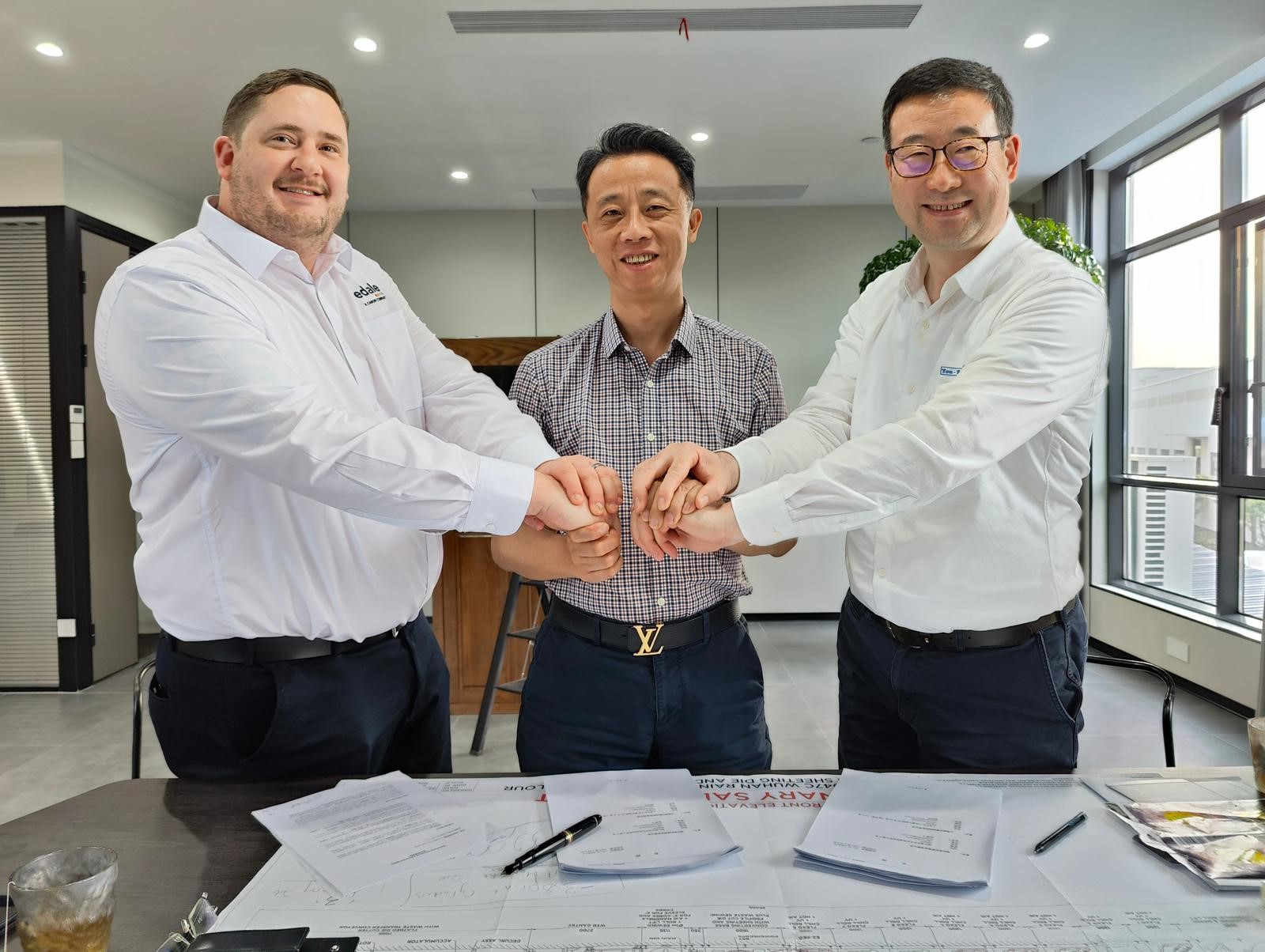 Edale expands Chinese market presence with in-line carton press  installation at Rainbow Paper Products Co., Ltd