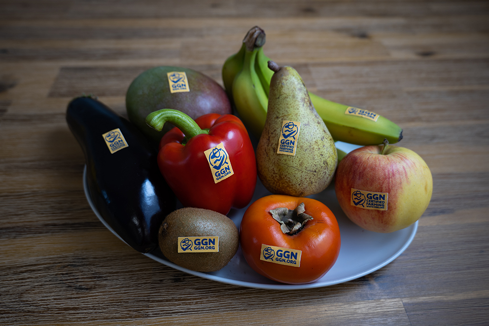 A cross-category consumer label to make responsible farming visible