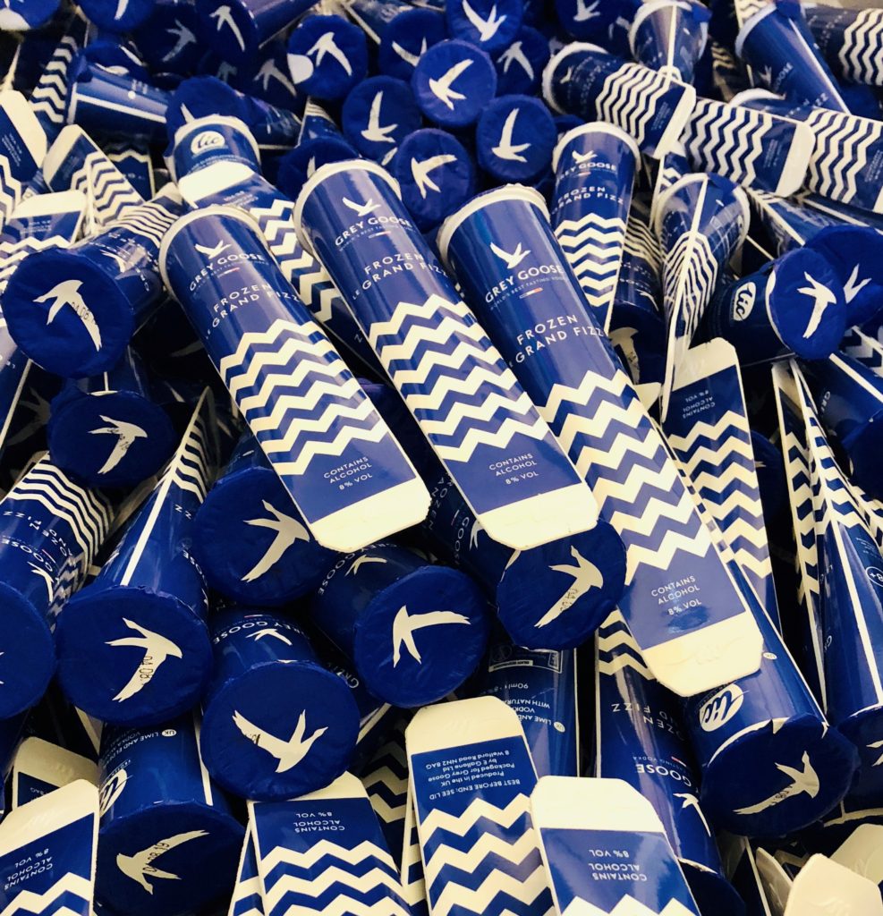 Chadwicks Be-Gin Party Season with Lids for Alcoholic Ice Cocktails