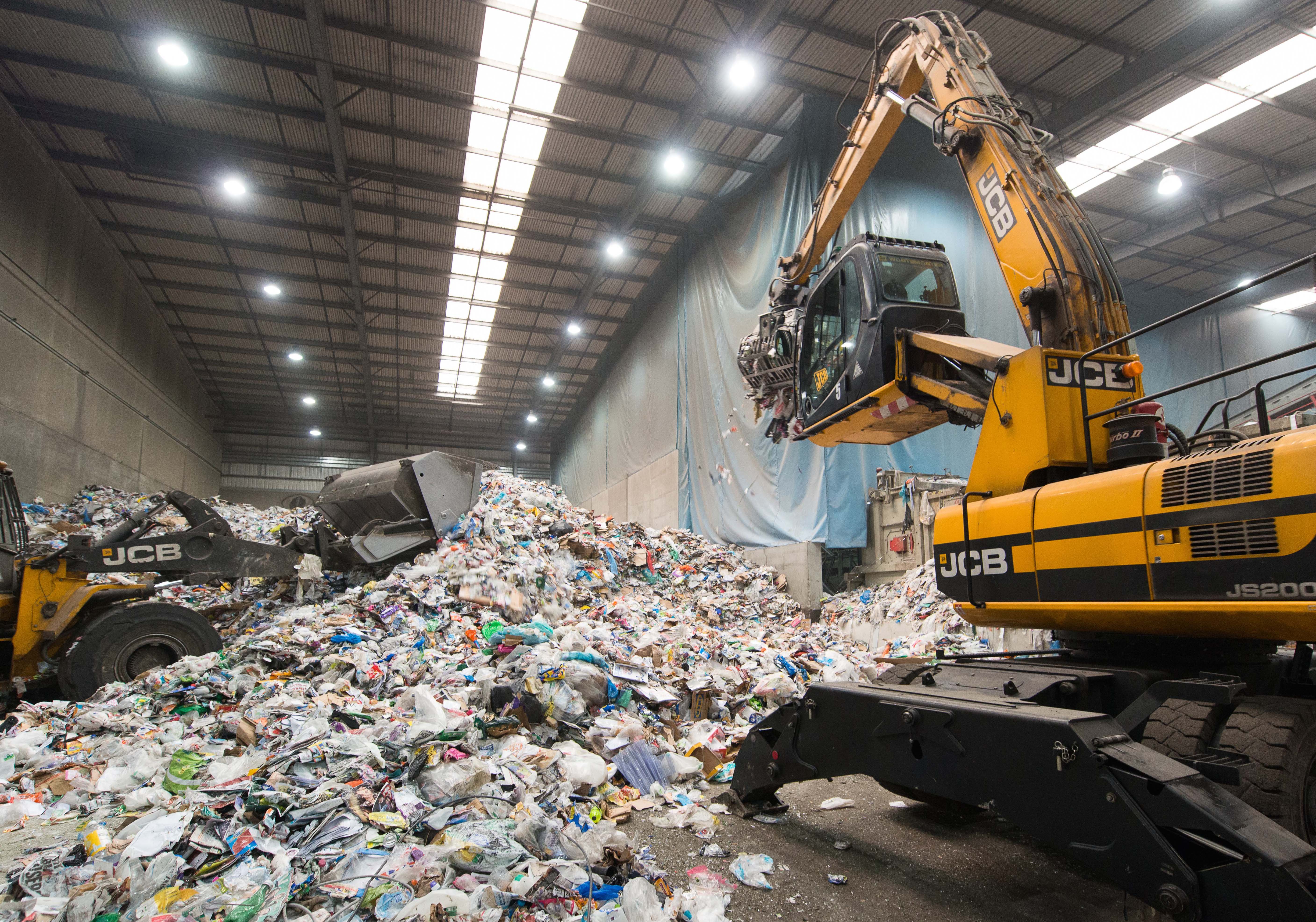 5p carrier bag charge: One year on