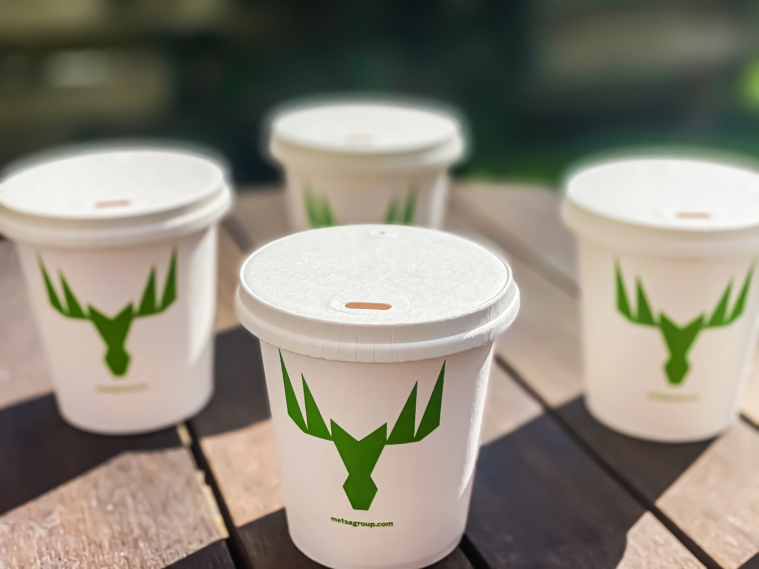 Paper Lid and Metsä Board produce 100% recyclable lid for takeaway cups