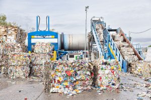 Recycler Paper sack material enters pulper