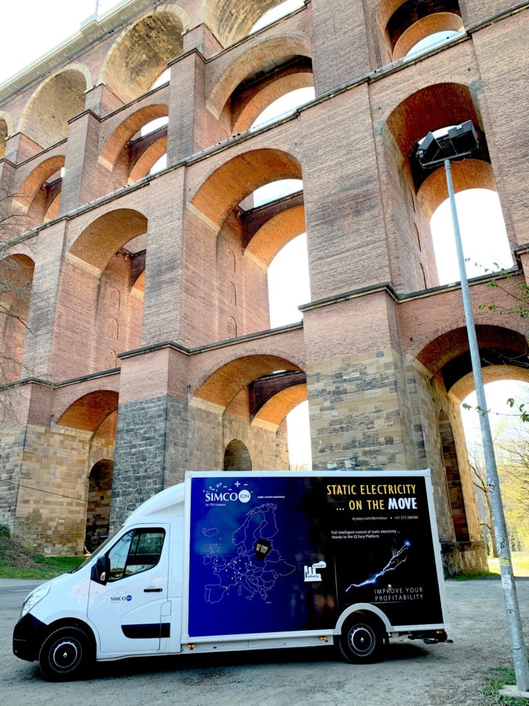 Demotour with complete intelligent static control