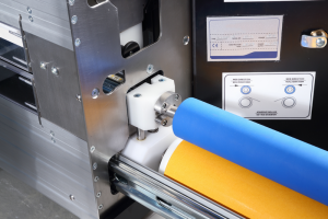 Tool-free roller exchange