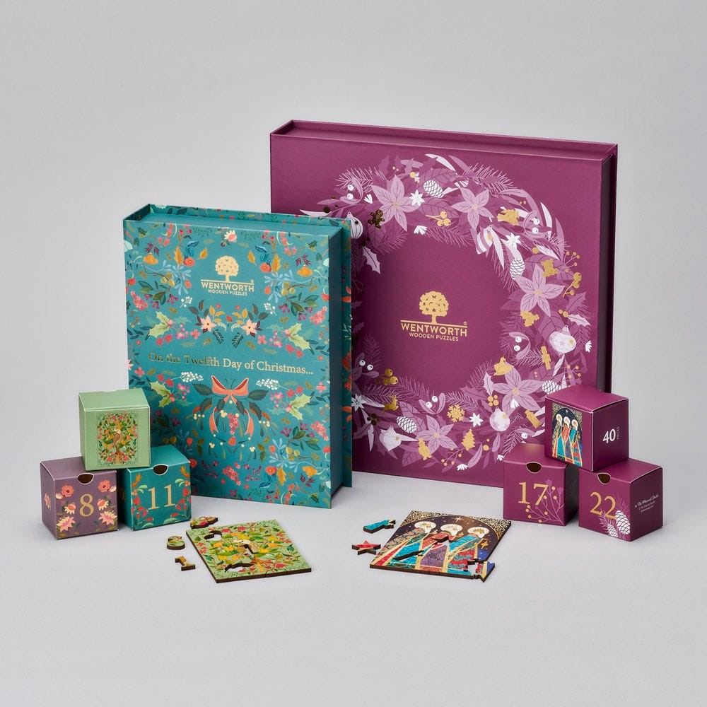 A CHRISTMAS TO CELEBRATE AT ROBINSON PAPERBOX