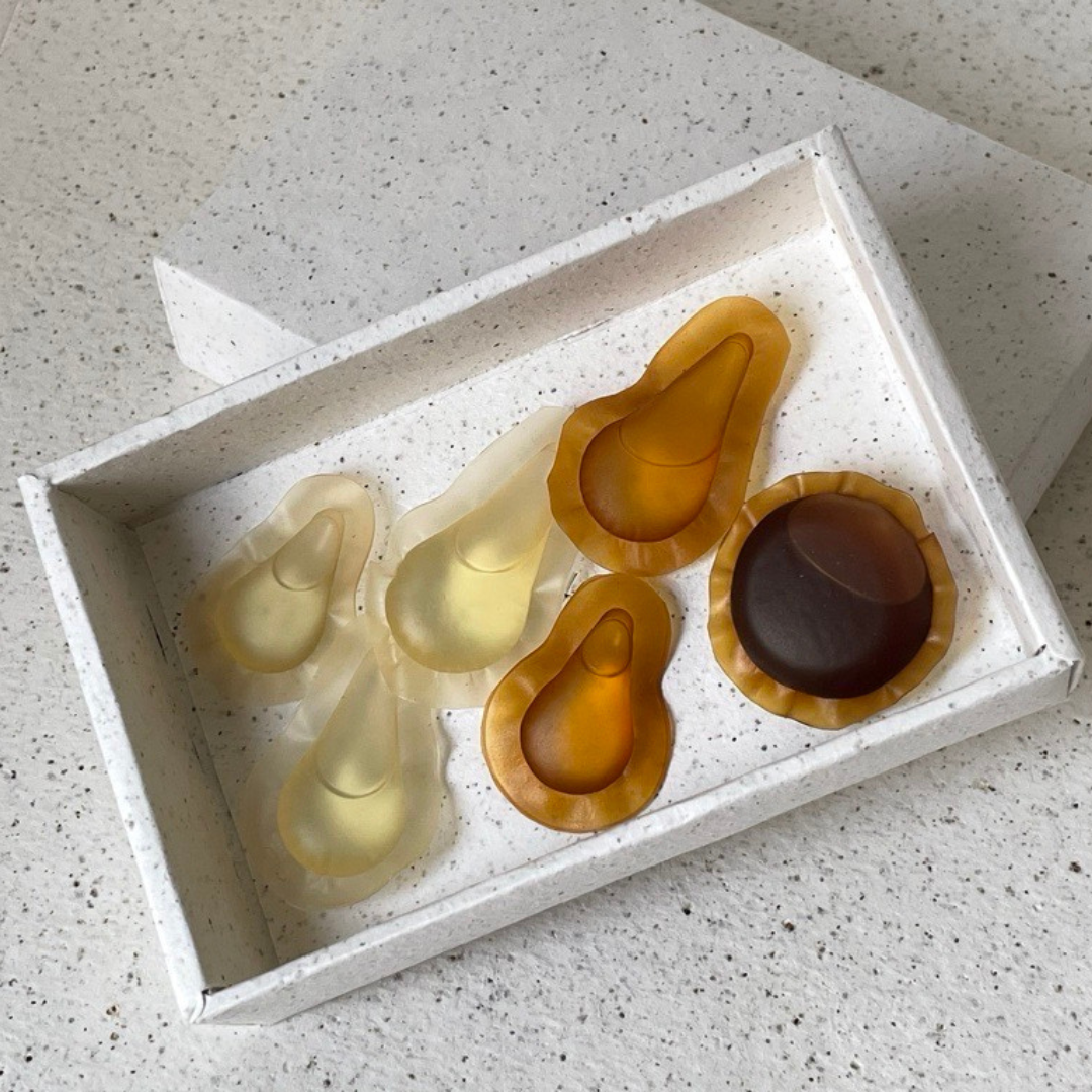 Seaweed offers unique potential to tackle microplastics and  boost coastal economies